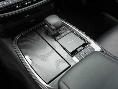صورة مصغرة 19 لـ 2021 Lexus LS