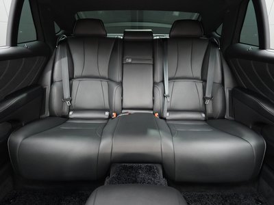 صورة مصغرة 22 لـ 2021 Lexus LS