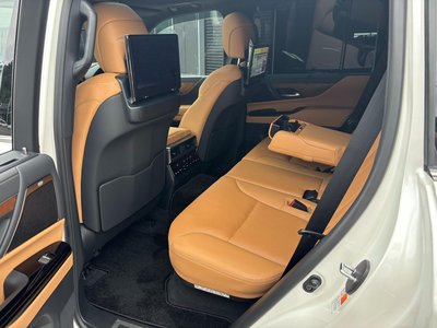 2025 Lexus LX thumbnail 57