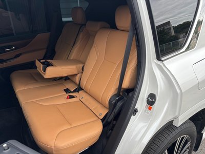 2025 Lexus LX thumbnail 56