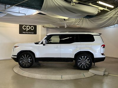 2025 Lexus GX photo 5