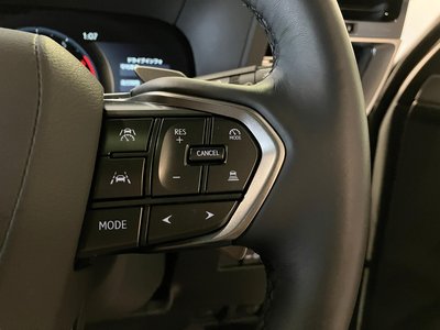 2025 Lexus GX photo 18