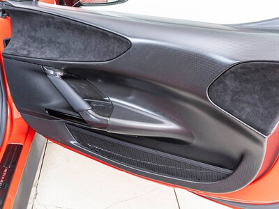 2021 Ferrari SF90 STRADALE 照片 12