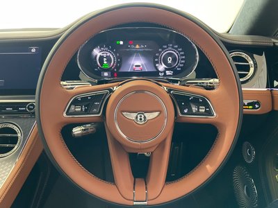 صورة 13 لـ 2025 Bentley CONTINENTAL