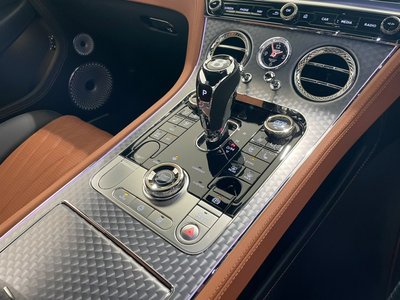 صورة 15 لـ 2025 Bentley CONTINENTAL
