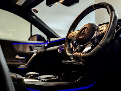 صورة 16 لـ 2019 Mercedes-BENZ A-CLASS AMG