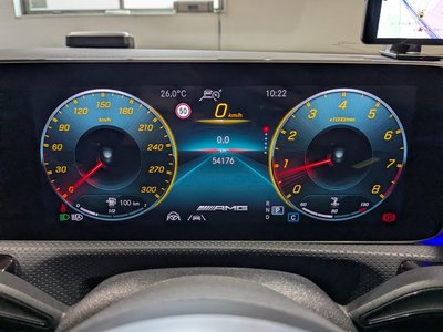 صورة 22 لـ 2019 Mercedes-BENZ A-CLASS AMG