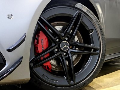 صورة 15 لـ 2019 Mercedes-BENZ A-CLASS AMG