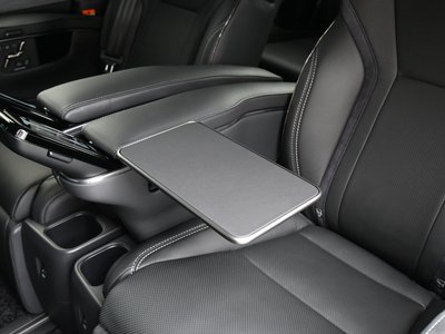 2026 Lexus LM thumbnail 51