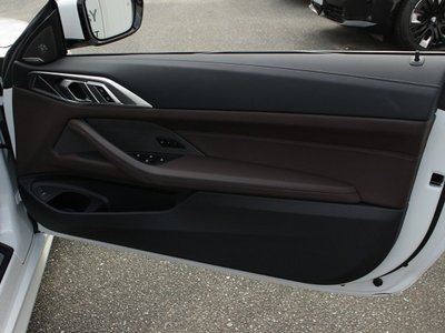 صورة 16 لـ 2025 BMW 4 SERIES CABRIOLET