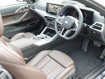 صورة 19 لـ 2025 BMW 4 SERIES CABRIOLET