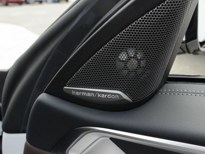 صورة 15 لـ 2025 BMW 4 SERIES CABRIOLET
