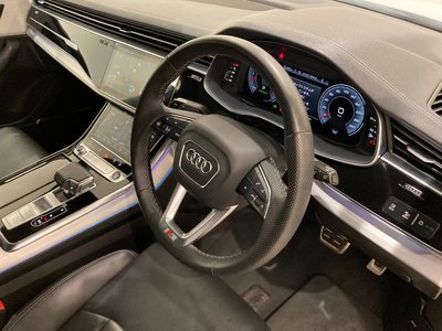 صورة 35 لـ 2024 AUDI Q7
