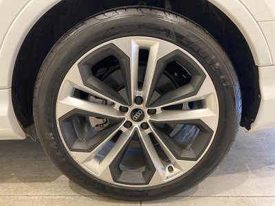 صورة 77 لـ 2024 AUDI Q7