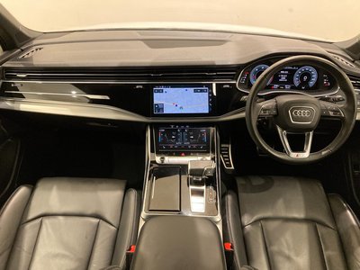 صورة 3 لـ 2024 AUDI Q7