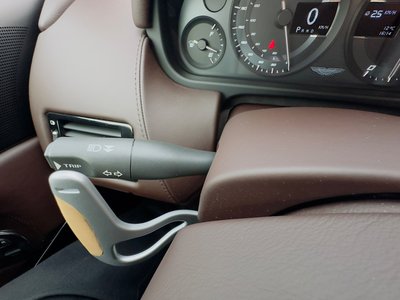 2016 Aston Martin DB9 — миниатюра 34