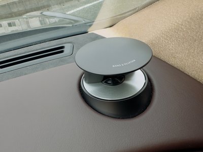 2016 Aston Martin DB9 — миниатюра 20
