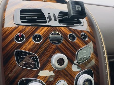 2016 Aston Martin DB9 — миниатюра 39