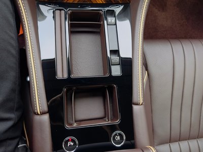 2016 Aston Martin DB9 — миниатюра 65