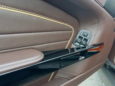 2016 Aston Martin DB9 — миниатюра 40