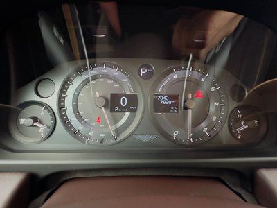 2016 Aston Martin DB9 — миниатюра 33