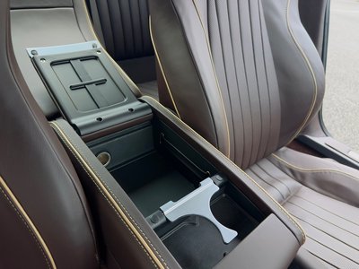 2016 Aston Martin DB9 — миниатюра 68