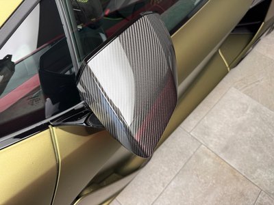 صورة 28 لـ 2024 Lamborghini REVUELTO