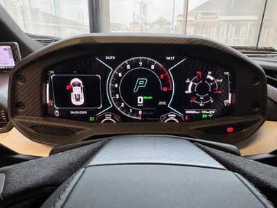 صورة 56 لـ 2024 Lamborghini REVUELTO