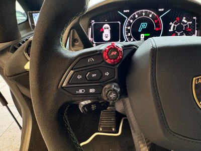 صورة 52 لـ 2024 Lamborghini REVUELTO
