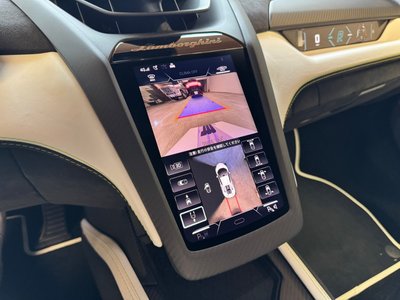 صورة 62 لـ 2024 Lamborghini REVUELTO