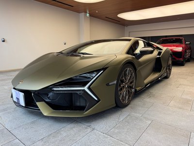 صورة 11 لـ 2024 Lamborghini REVUELTO