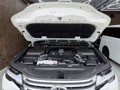 2024 Lexus LX thumbnail 40