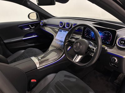 2023 Mercedes-BENZ C-CLASS photo 2