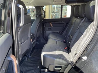 2023 LAND Rover DEFENDER thumbnail 28