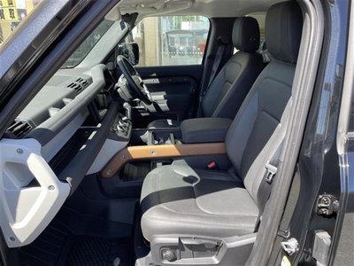 2023 LAND Rover DEFENDER thumbnail 27