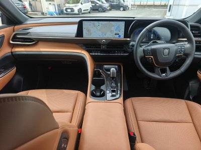 صورة 14 لـ 2024 Toyota CROWN SPORT