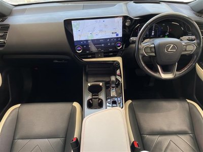 2022 Lexus NX photo 2