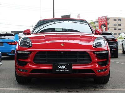 2018 Porsche MACAN thumbnail 28