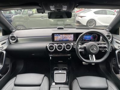 2025 Mercedes-BENZ CLA photo 8