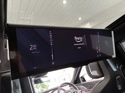 2025 BMW I7 thumbnail 25