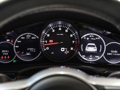 2021 Porsche CAYENNE thumbnail 22