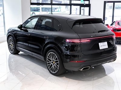 2021 Porsche CAYENNE thumbnail 51
