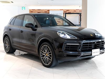 2021 Porsche CAYENNE photo 5