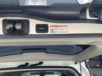 2016 Lexus LX 照片 26