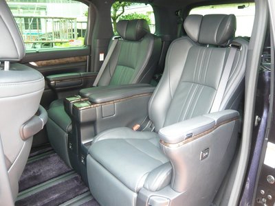 صورة 16 لـ 2021 Toyota ALPHARD