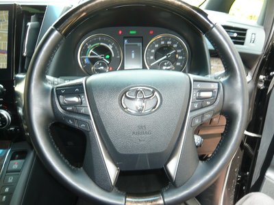 صورة 19 لـ 2021 Toyota ALPHARD