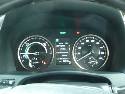 صورة 20 لـ 2021 Toyota ALPHARD