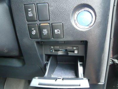 صورة 29 لـ 2021 Toyota ALPHARD