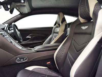 صورة 9 لـ 2022 Aston Martin DBS SUPERLEGGERA