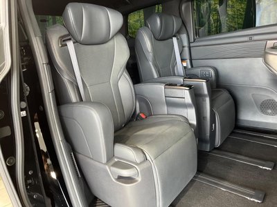صورة 9 لـ 2024 Toyota ALPHARD